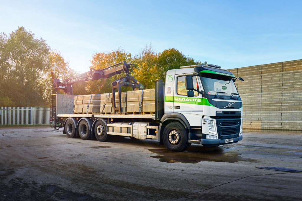 Lignacite lorry containing sustainable concrete blocks