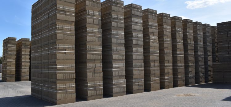 Stacks of Lignite concrete blocks with thermal properties
